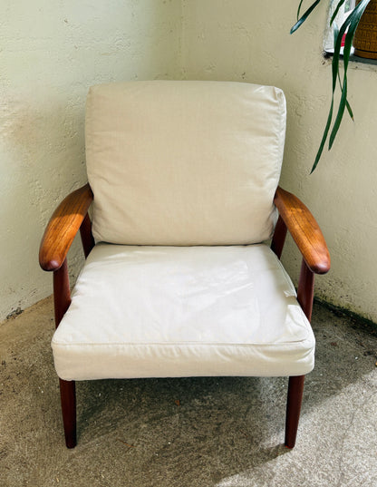 Retro armchair in solid teak - 2