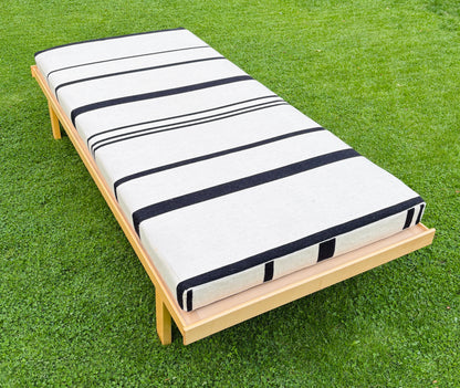 Alvar Aalto daybed model 710