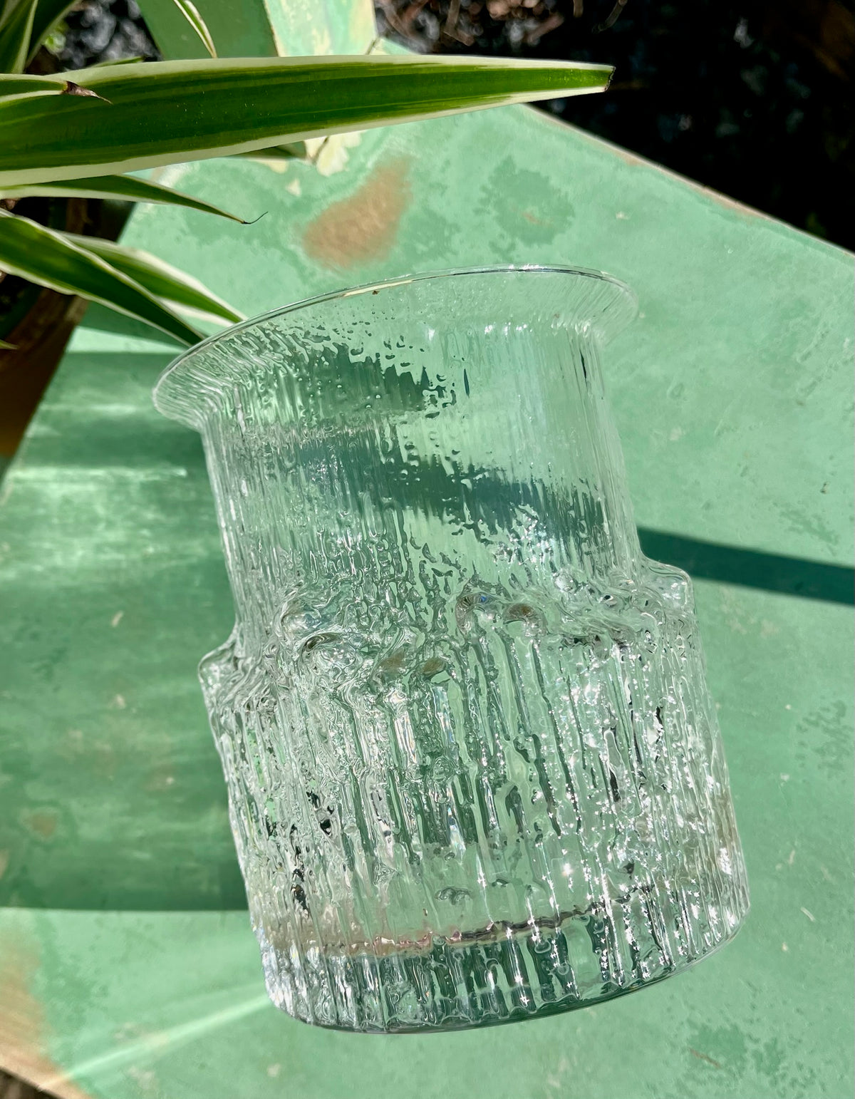 Glass vase 〰️ Iittala