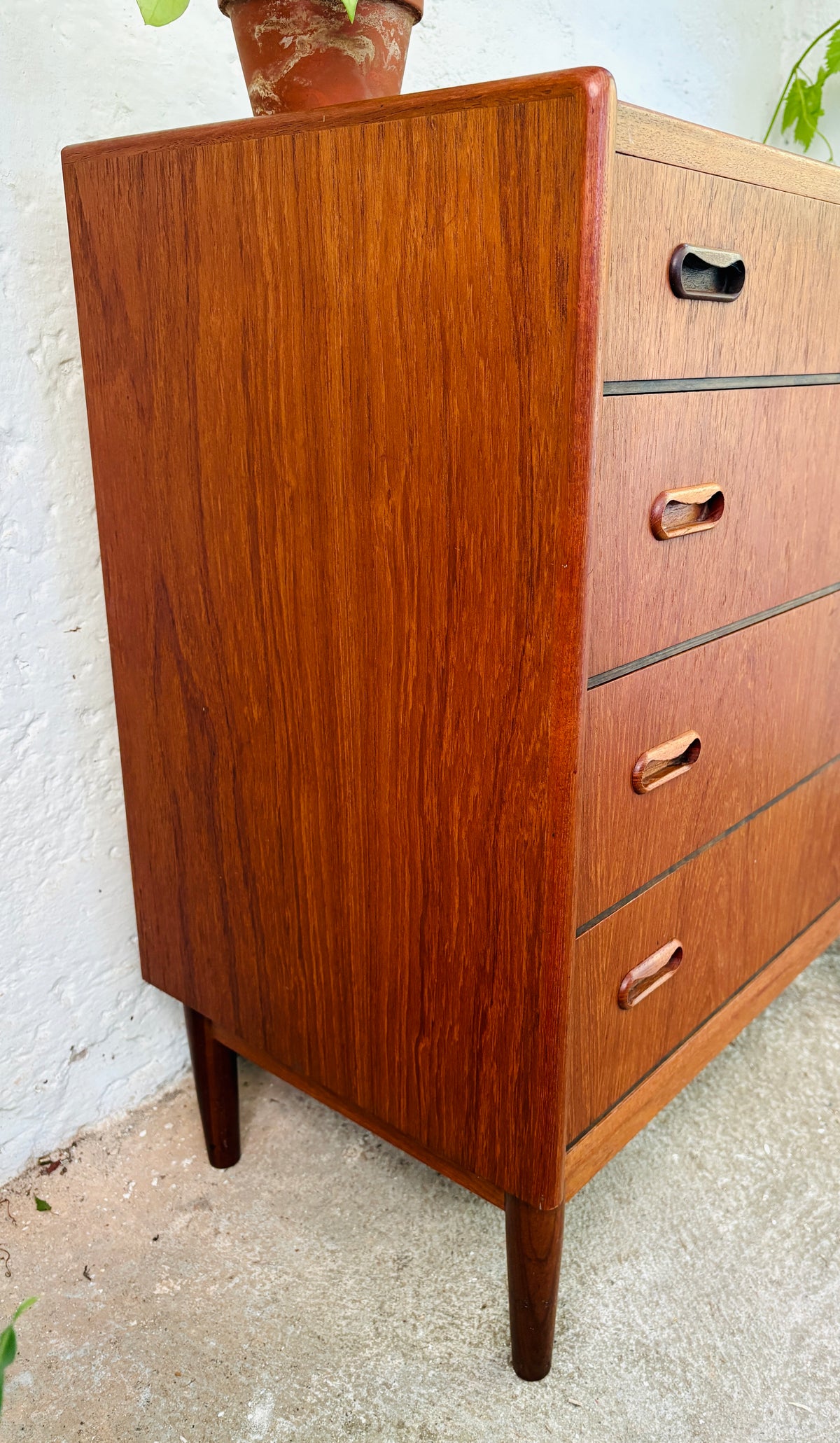 Teak kommode