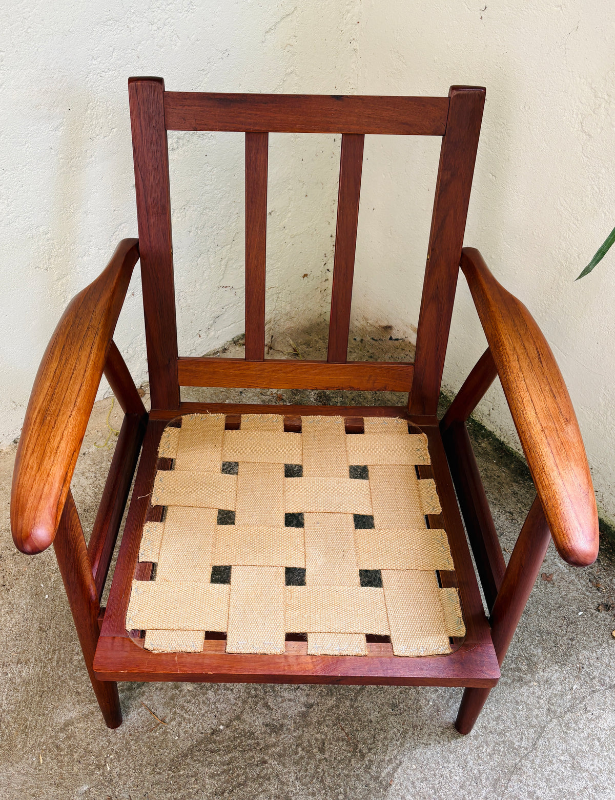 Retro armchair in solid teak - 2