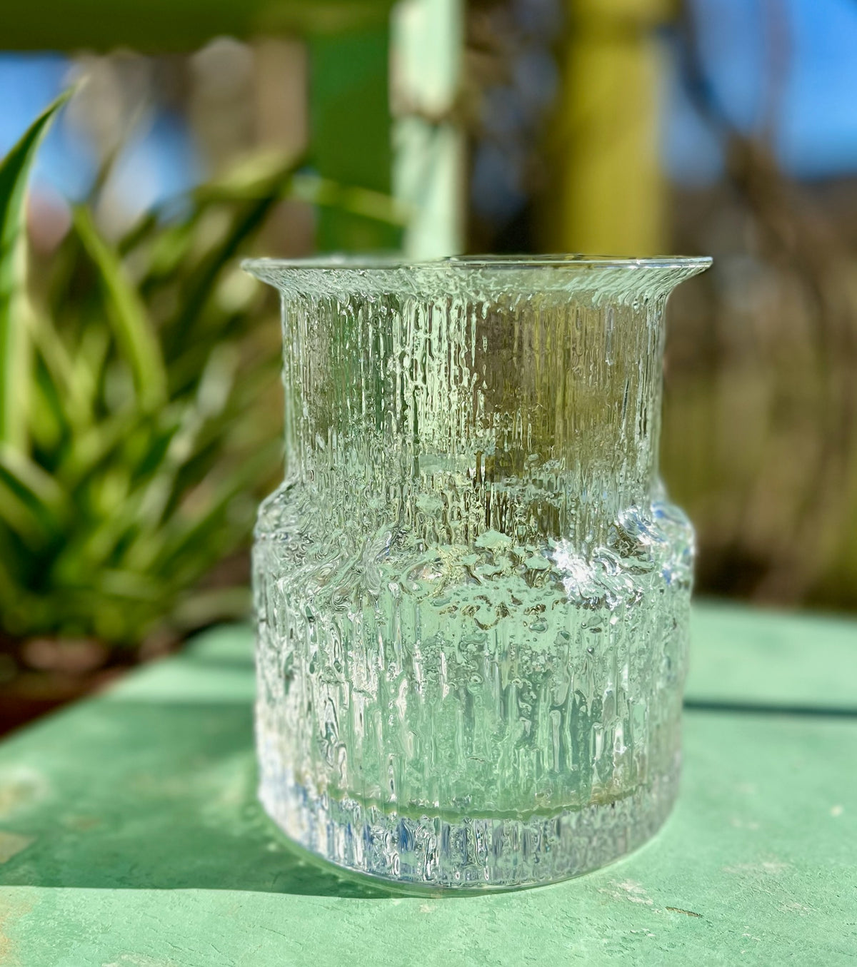 Glass vase 〰️ Iittala