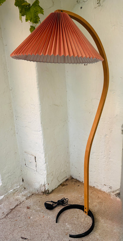 Mads Caprani gulvlampe