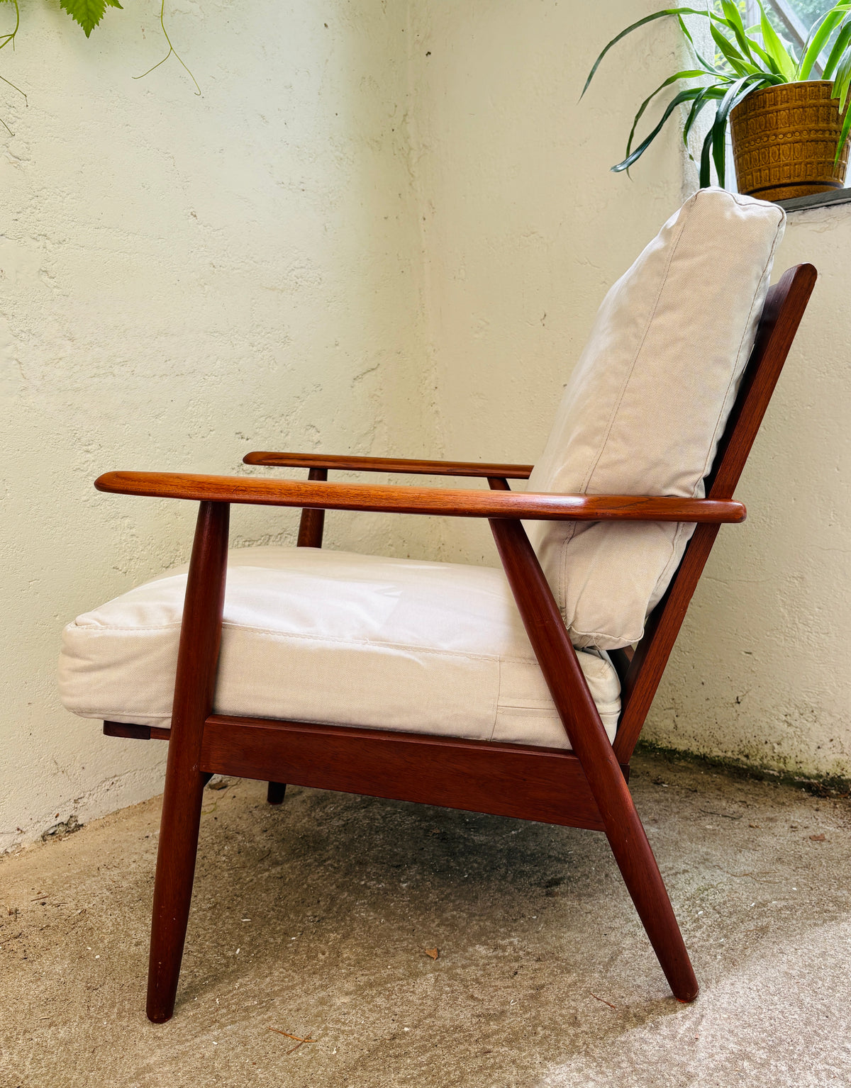 Retro armchair in solid teak - 2