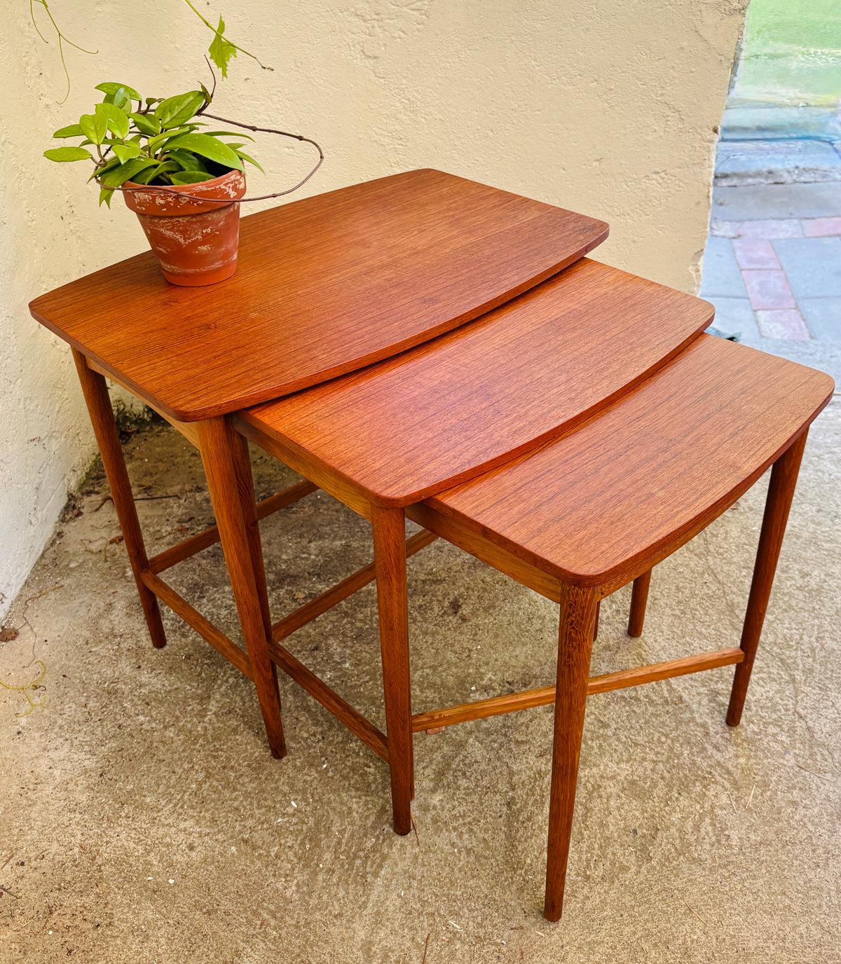Indskudsborde teak/eg
