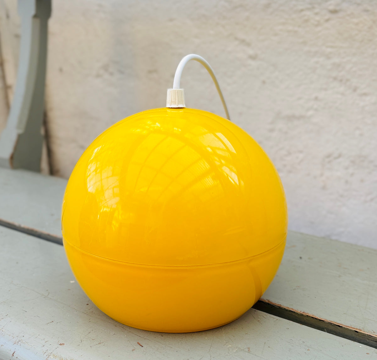Dansk vintage kuglependel – gul pop-art