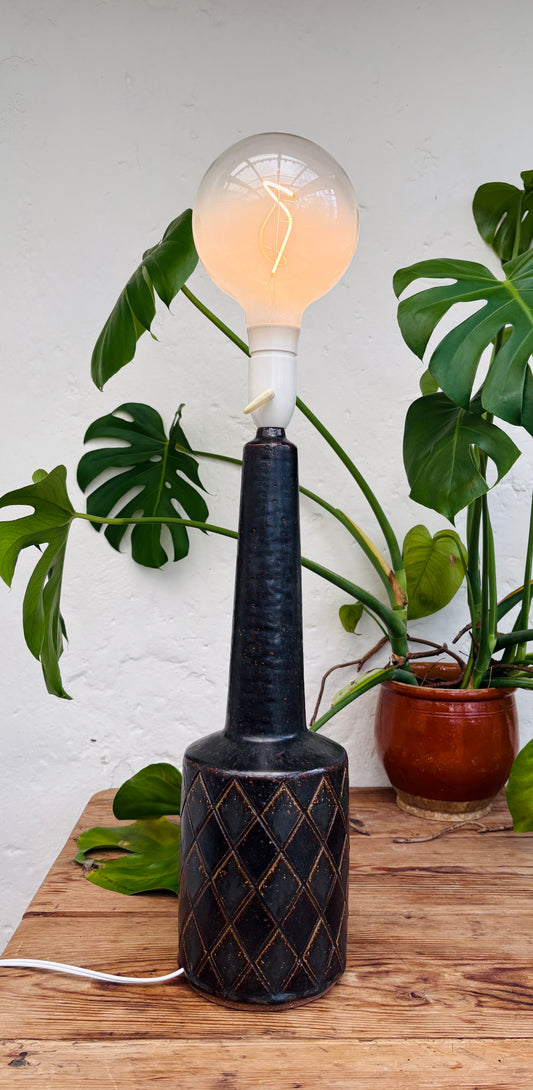 Palshus Table Lamp – Model DL 32