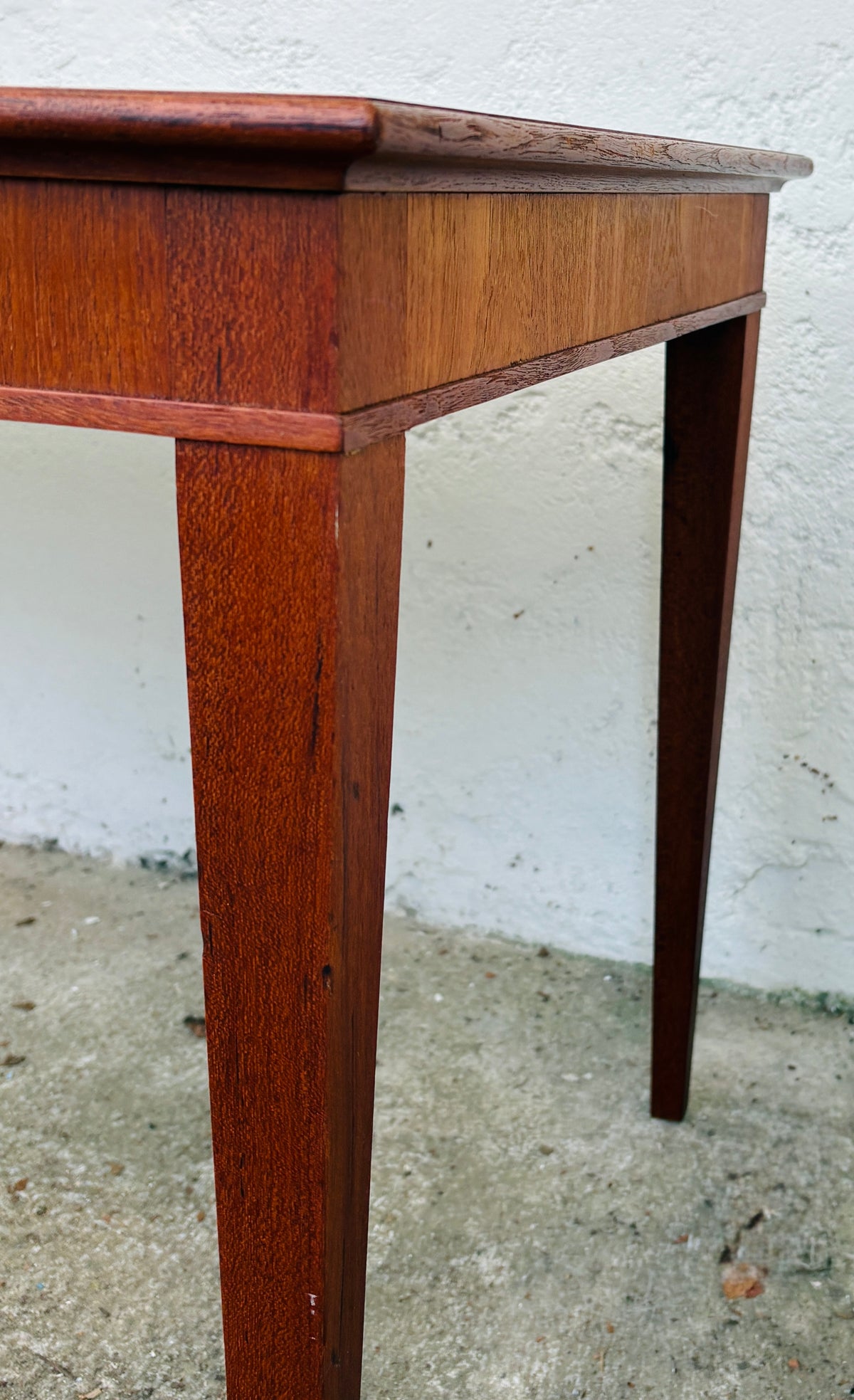 Sofabord i teak