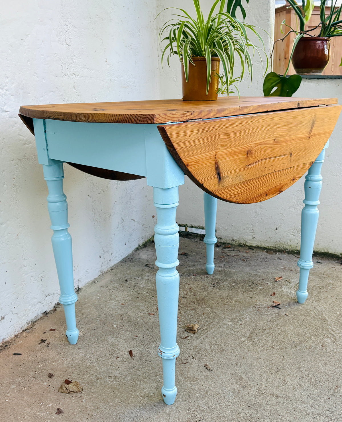 Klassisk klapbord med fin patina