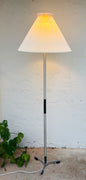 Jo Hammerborg model Monolit gulvlampe med Le Klint skærm