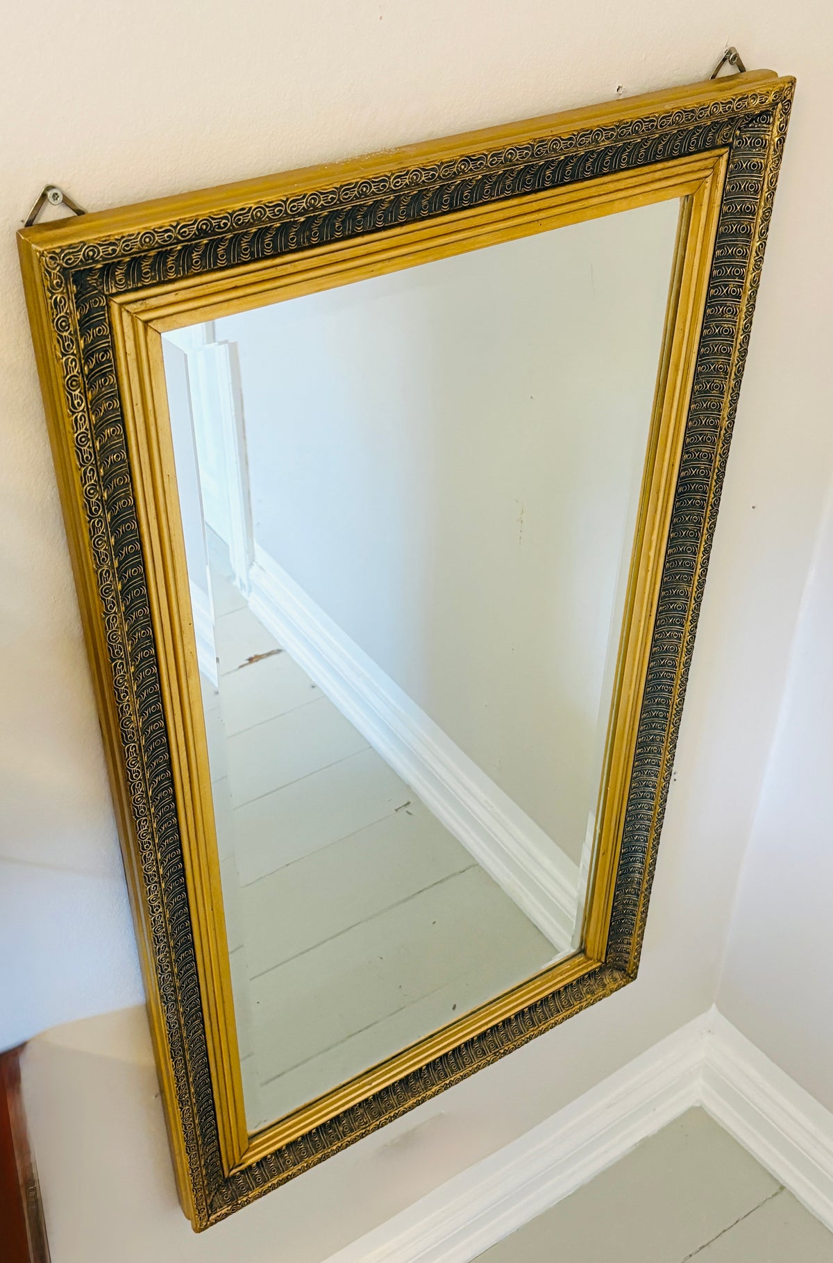 Stort spejl med facetslebet glas