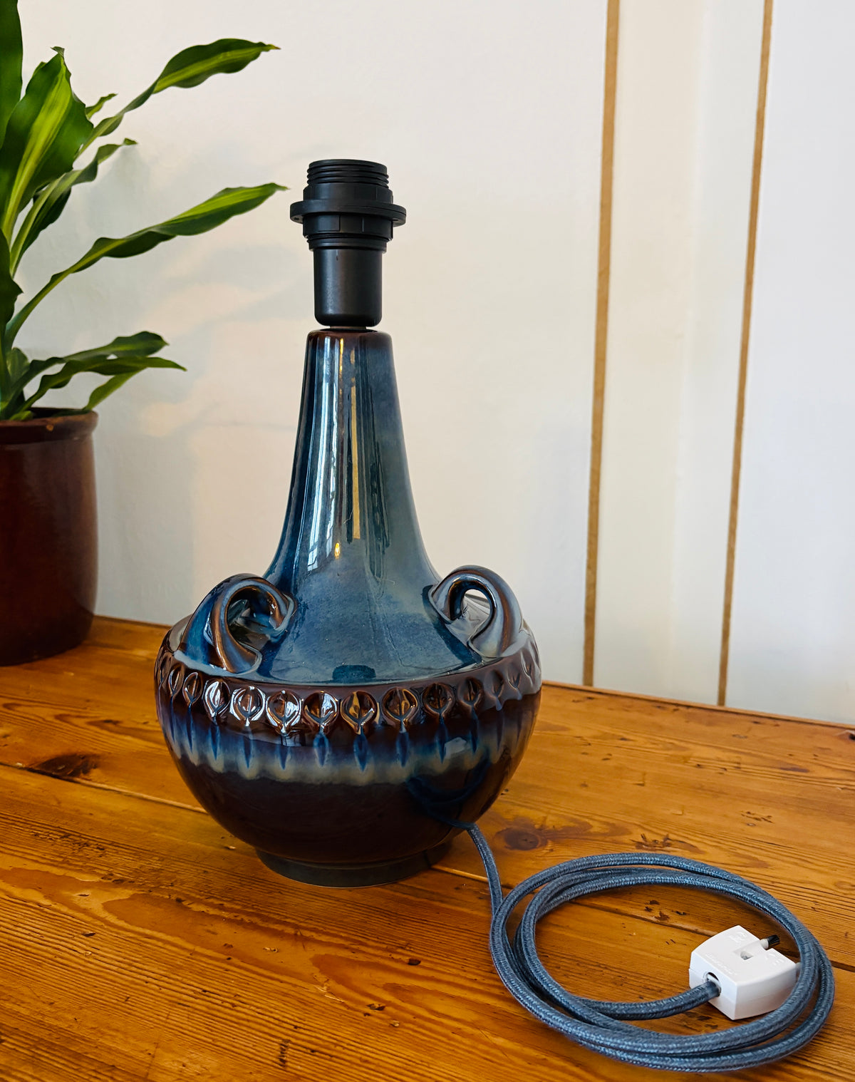 Søholm bordlampe 〰️ model 1059