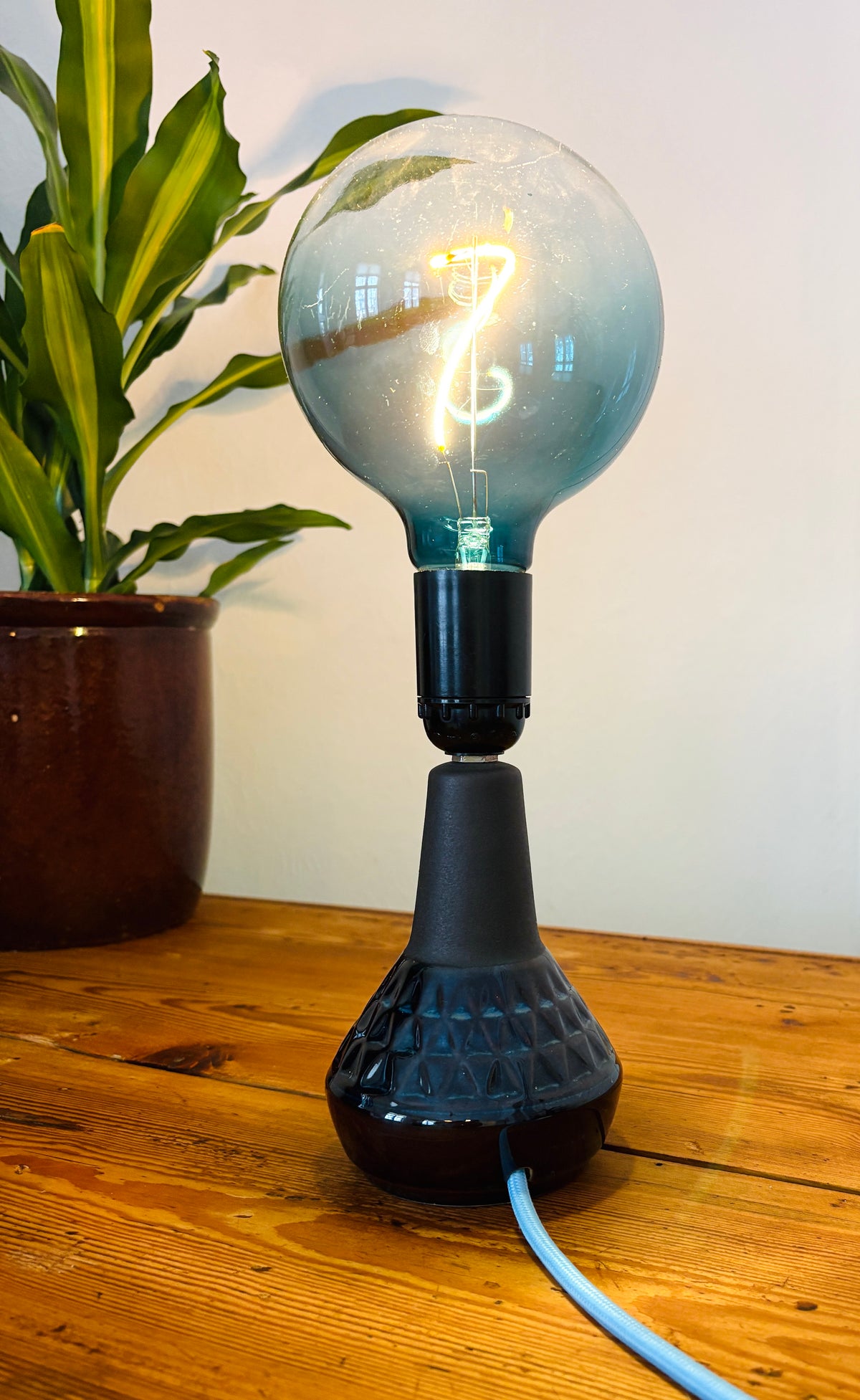 Søholm bordlampe 〰️ model 3323 L