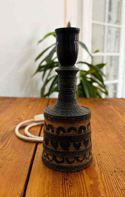 Bordlampe af Jette Hellesøe